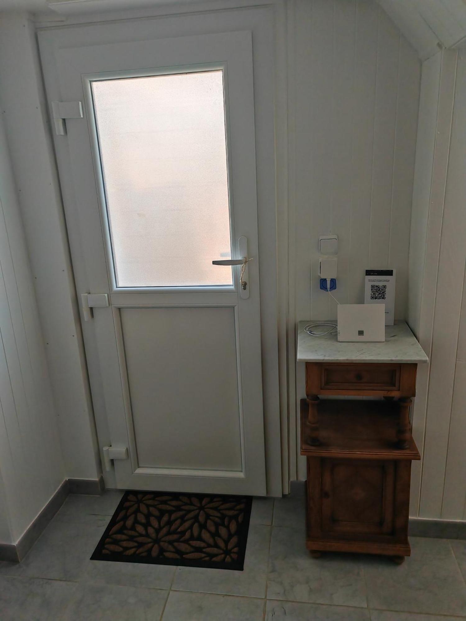 Appartement " Le Chardonneret " Issenheim Buitenkant foto